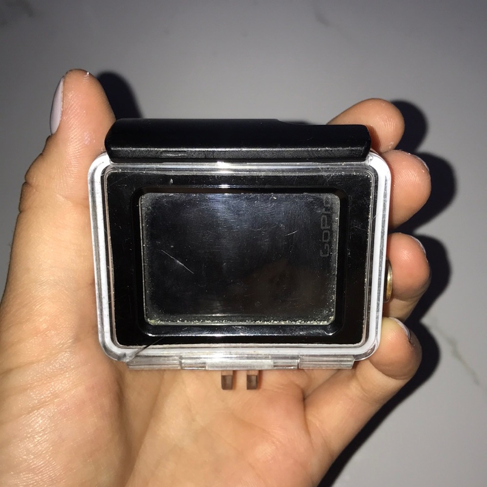 GoPro Hero 4 - Picture 3 of 3